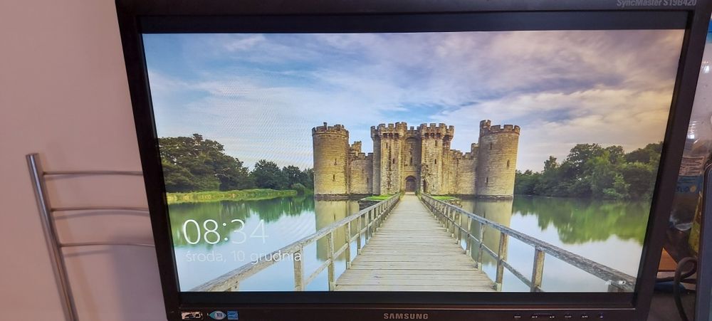 Monitor komputerowy Led Samsung 19cali  S19B420BW