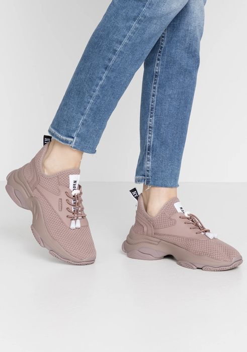 Buty damskie sneakersy