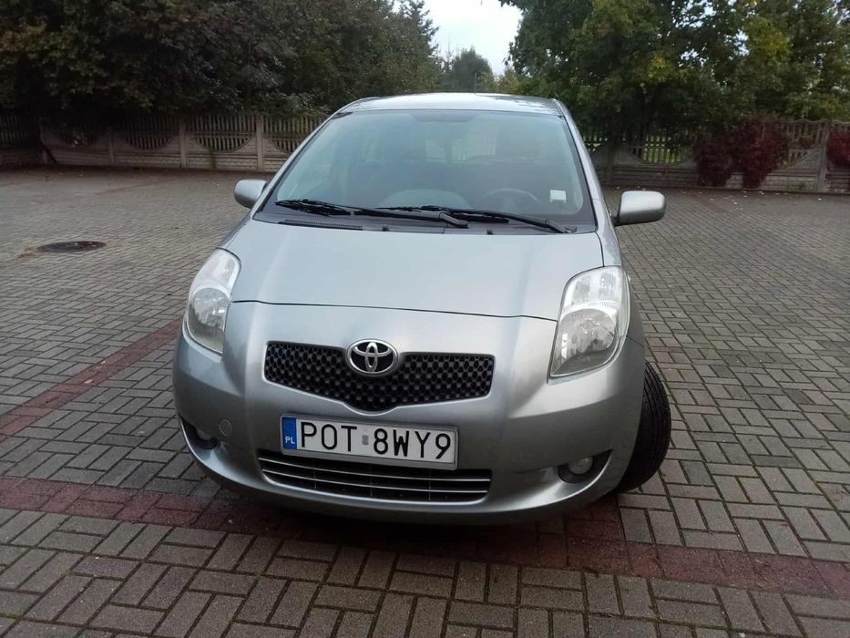 Toyota Yaris 2007 rok