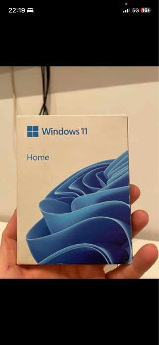 Windows 11 home.         …….