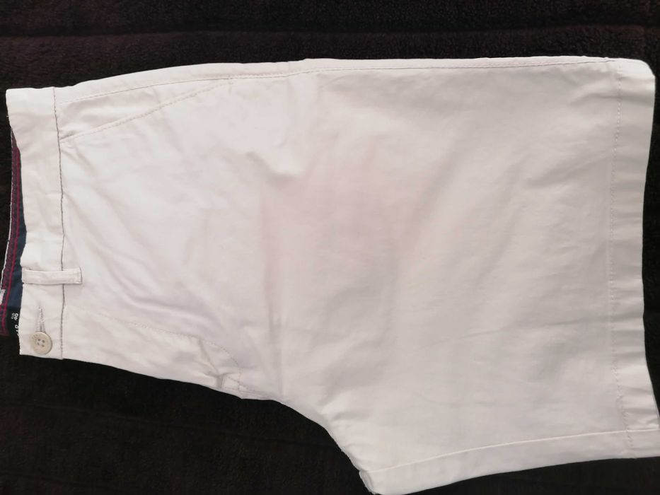 Calções de homem em Bege - Pull and Bear