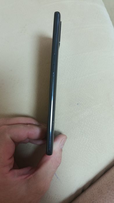 Телефон Samsung galaxy A51