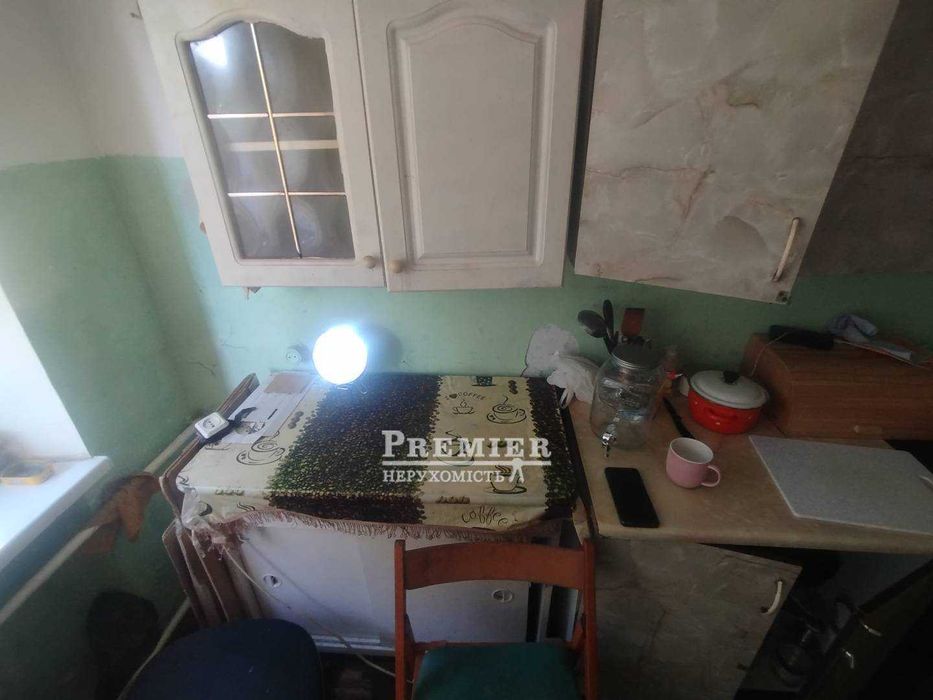 Продається простора кімната у м. Чорноморськ