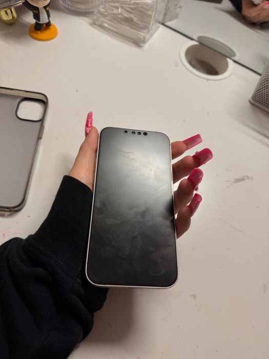 Iphone 13 cor de rosa