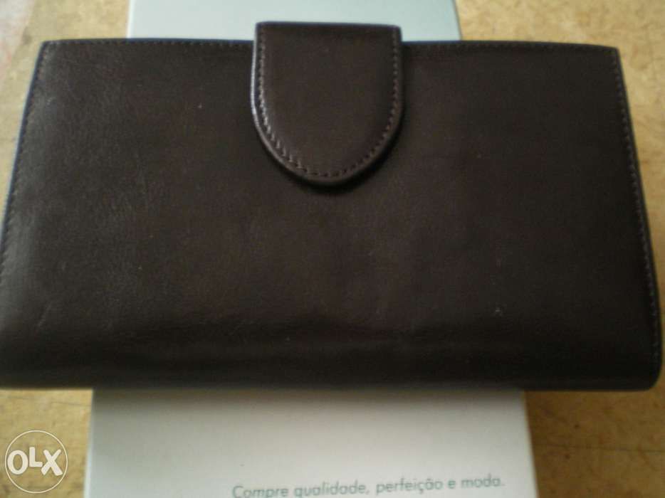 Carteira de pele nova - Marca Jossan