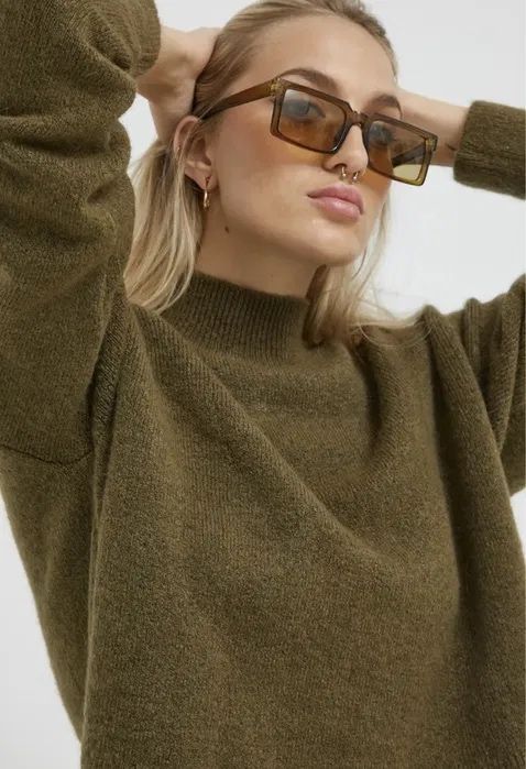 Новый шерстяной свитер Answear (xs-s)