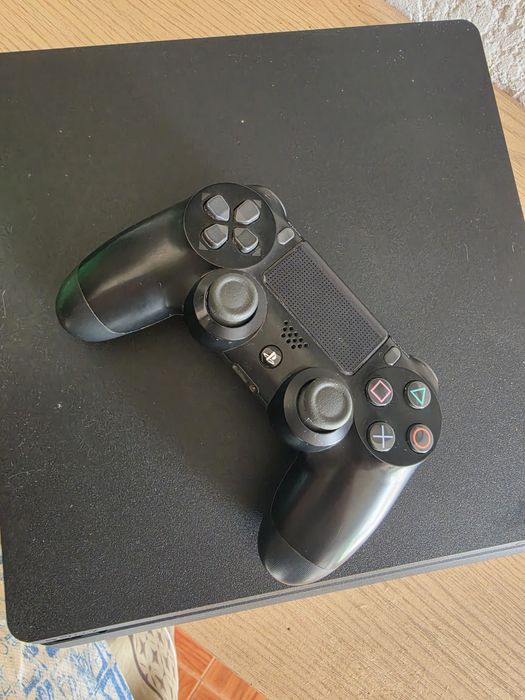 Ps4 slim 500g com comando