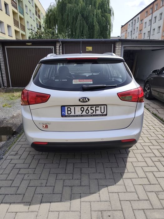 Sprzedam Kia Cee'd Kombii Benzyna 1.6GDI