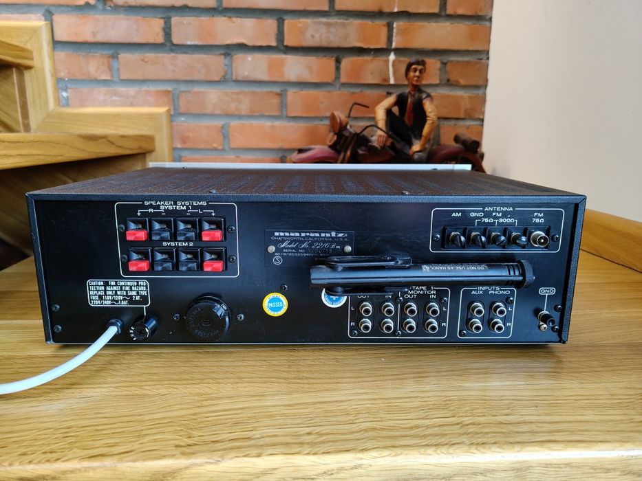 Amplituner Marantz 2216B