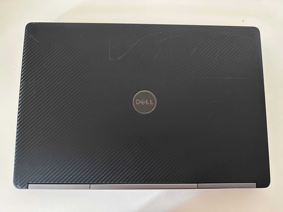 Ігровий 17" Dell Precision 7710 Xeon 1535M RAM 16Gb SSD 500Gb R9 M390X