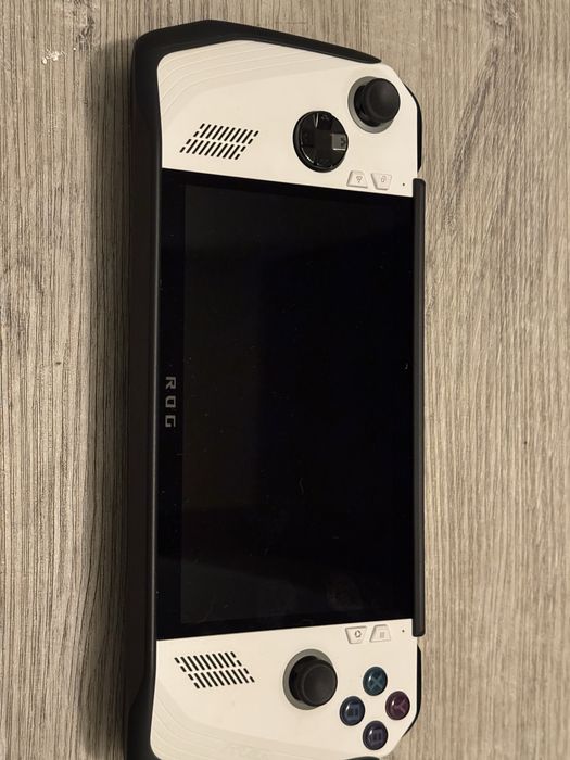 Asus Rog Ally Z1 Extreme 1TB (RC71L)