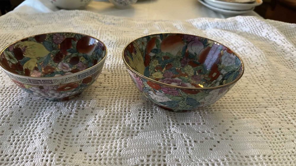 Conjunto de 2 Tigelas em Porcelana Chinesa