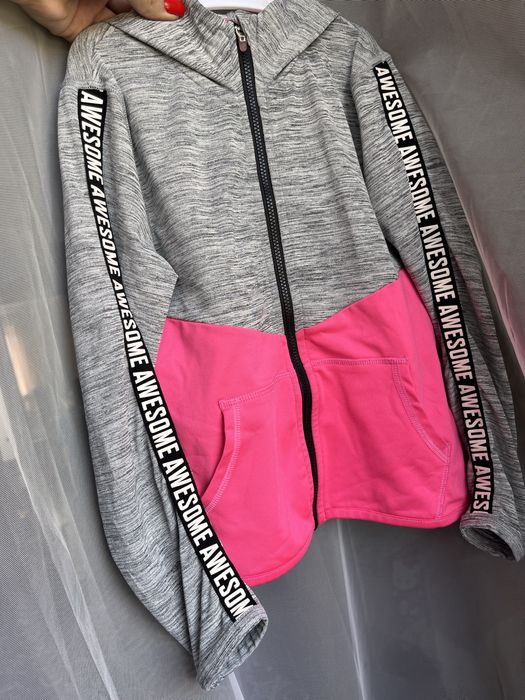 Спортивна кофта  H&M sport 110-116 на дівчинку 4-6років кофта на замку