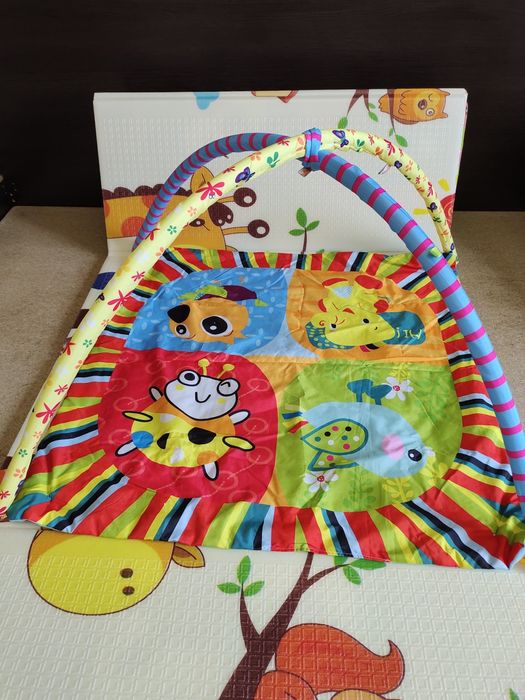 Розвиваючий килимок