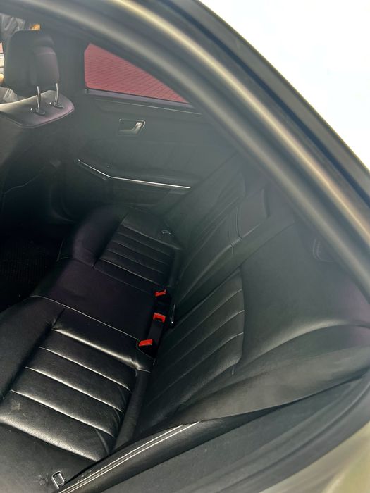 Мерседес Е212 ful AMG