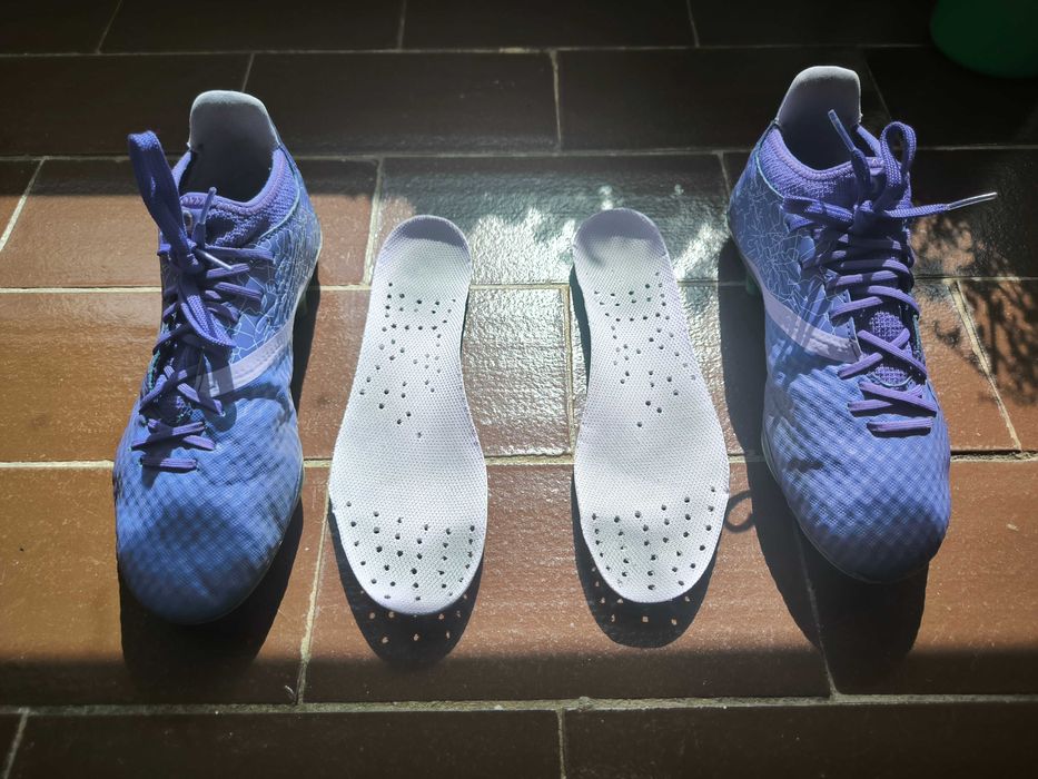 Chuteiras Kipsta Viriato – Tamanho 37  pouco usadas muito bom estado