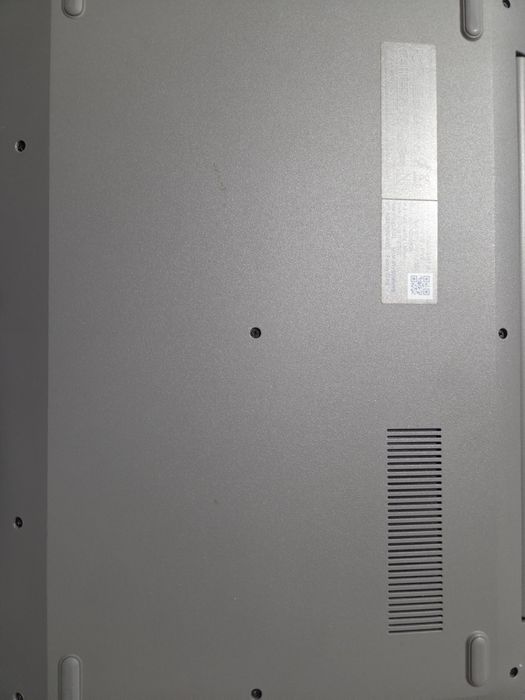 Lenovo IdeaPad Slim 14AST-05 | 14″ | AMD A6-9220e | 4GB RAM | 128GB SS