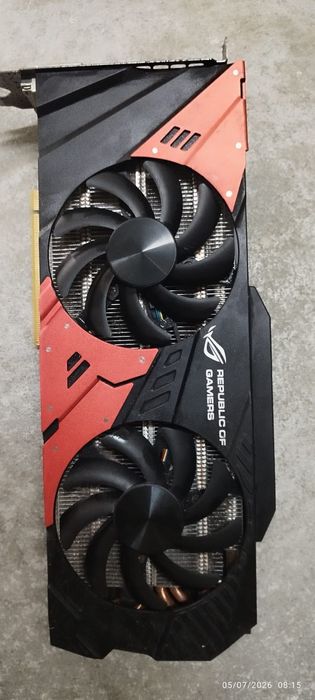 Gráfica gaming asus