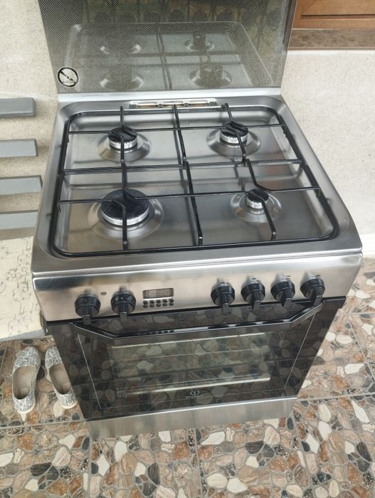 газова плита indesit