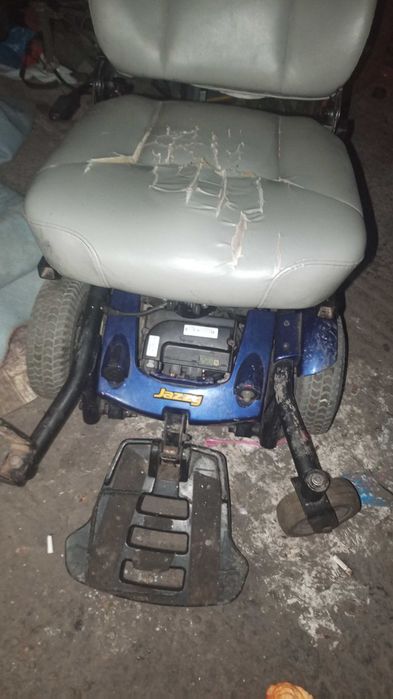 Jazzy Select Scooter