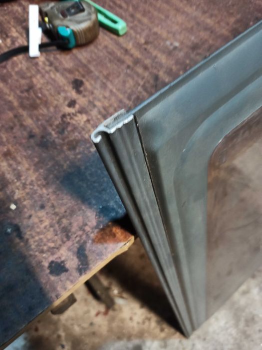 okno kamper przyczepa  POLYPLASTIC  Roxite  wymiar na zdjęciu