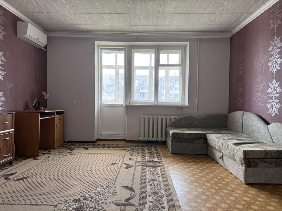 Долгосрочная аренда двухкомнатной квартиры «чешки» в Черноморске.