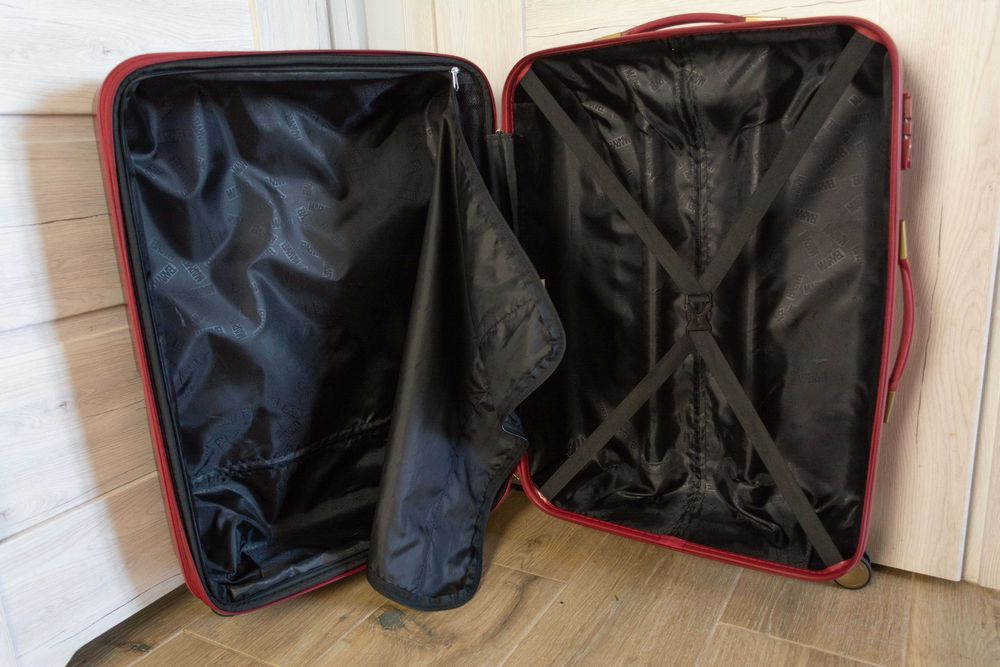 Samsonite marvel iron man walizka czerwona
