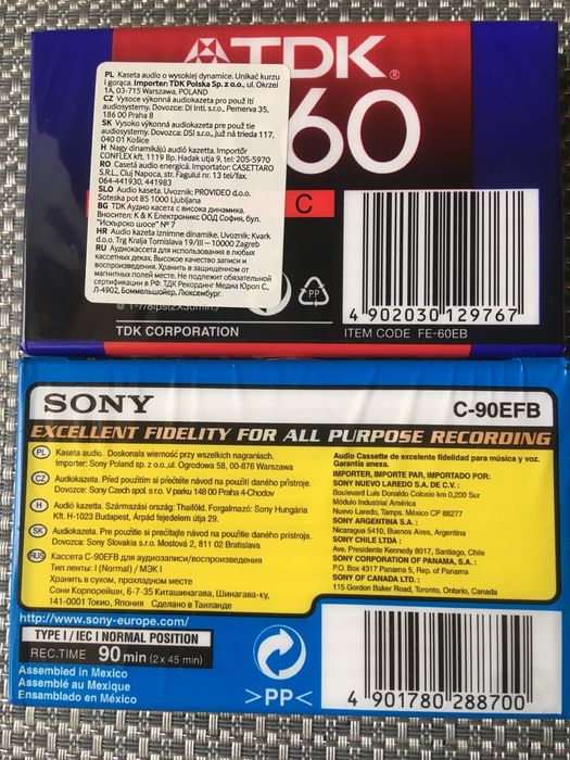 2 kasety magnetofonowe folia