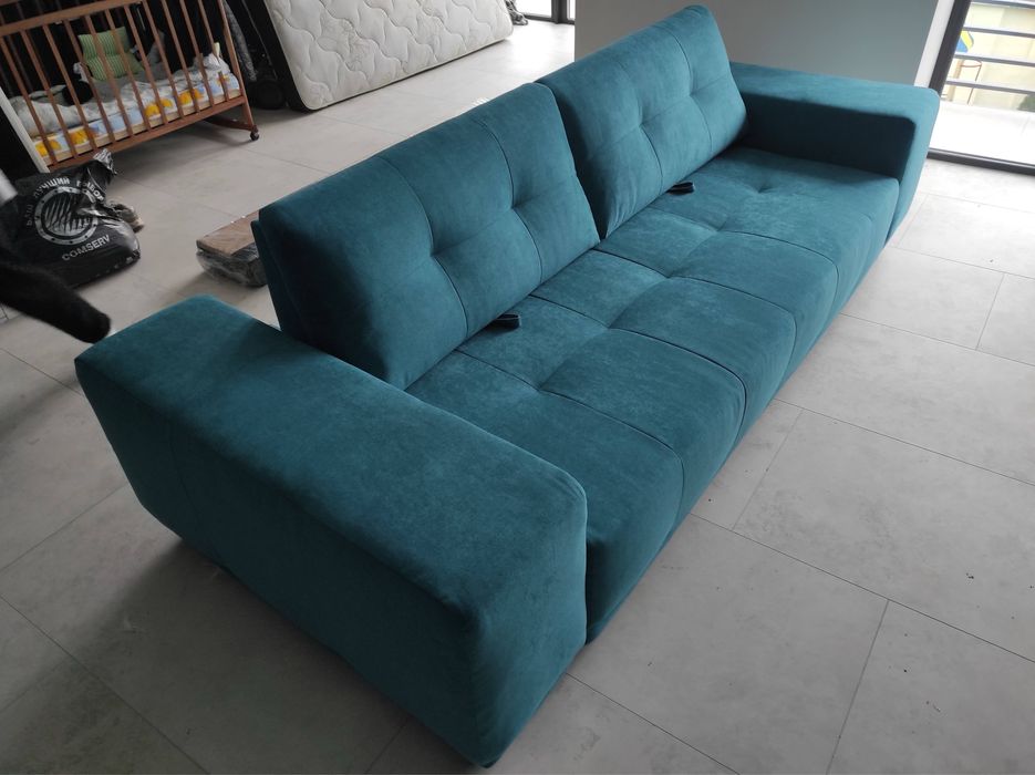 Перетяжка та ремонт мʼякої меблі