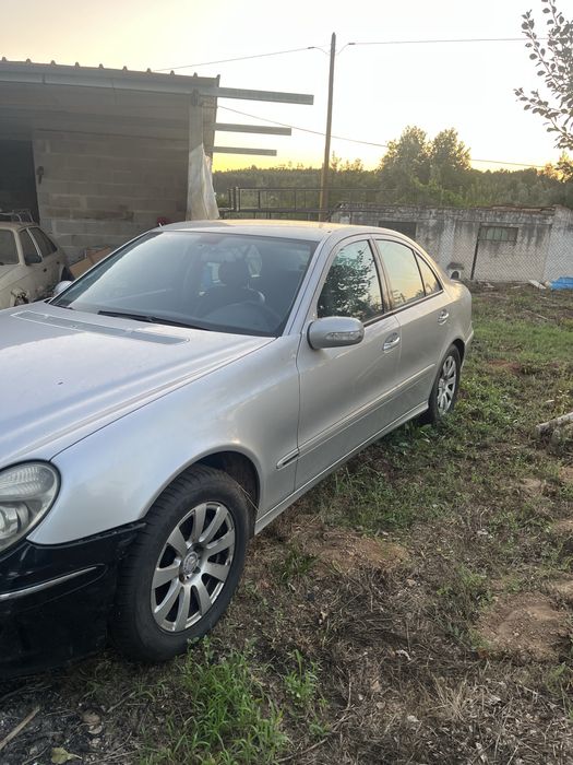 Mercedes e220 ( w211)