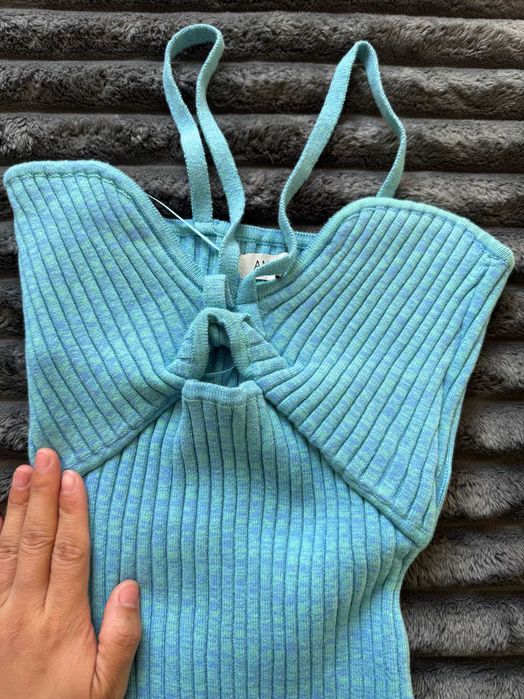 estido de malha feminino gola halter com alças finas, sem mangas dress