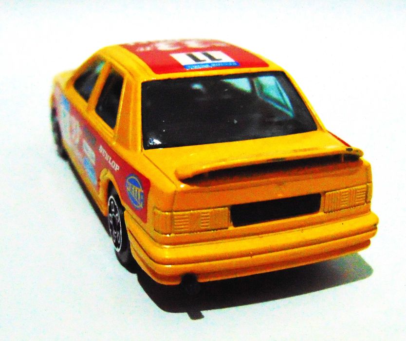 Miniatura em metal Ford Sierra Rally by BURAGO.