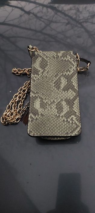 Saszetka na telefon Ochnik