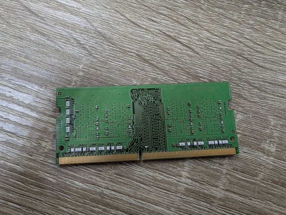 Модулі пам'яті SO-DIMM SK hynix DDR4 8GB 3200MHz