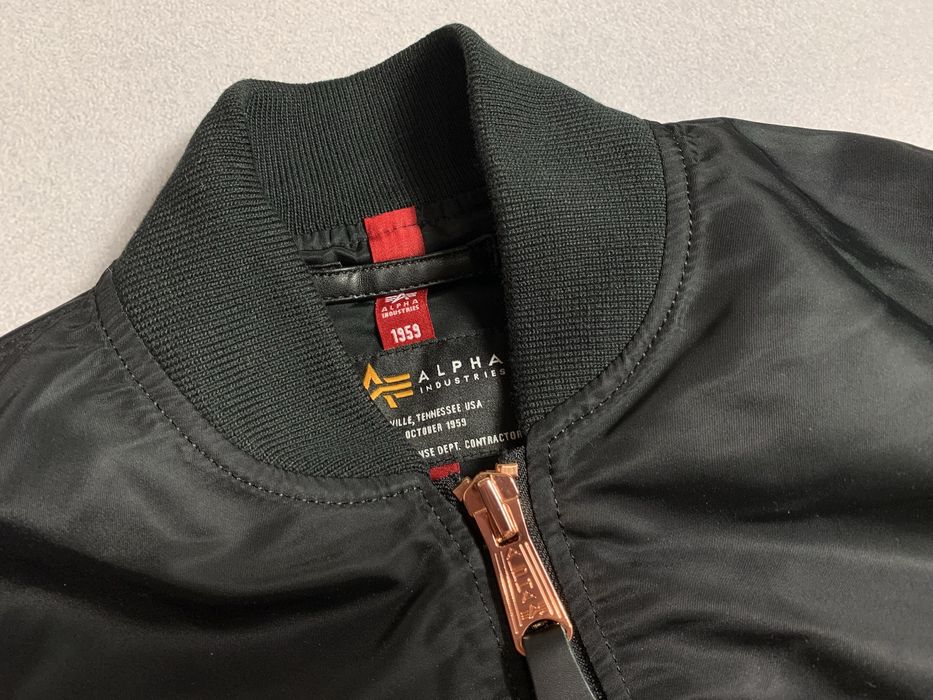 Бомбер Alpha Industries