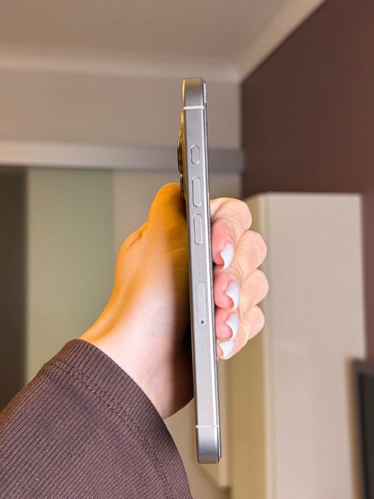 iphone 16 pro 256 gb