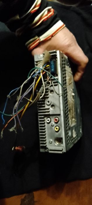 Продам авто магнитолу PROLOGY