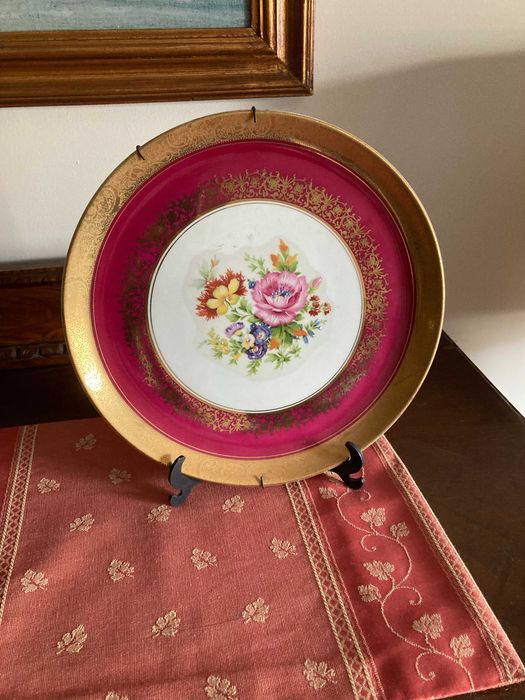 Par de pratos de decoração em porcelana