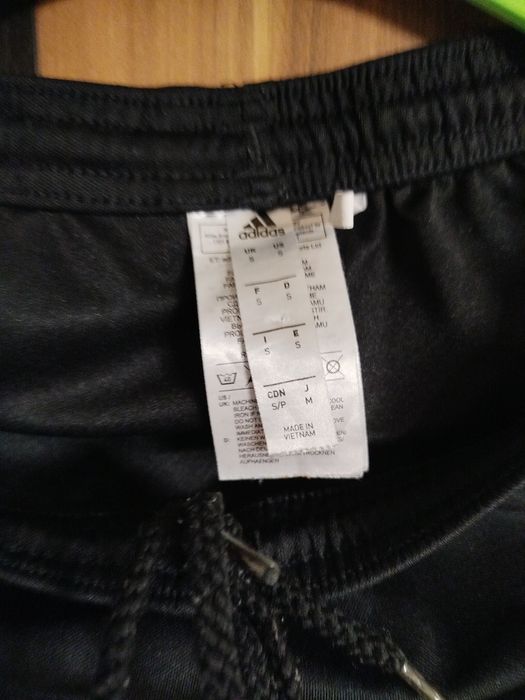 Spodenki krótkie męskie Adidas rozmiar S stan idealny