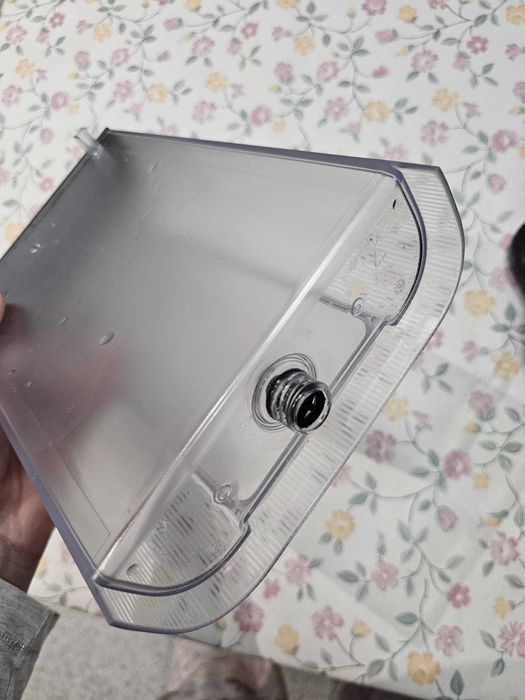 Máquina de Café DELONGHI Nespresso Lattissima One Evo EN510.B Preto