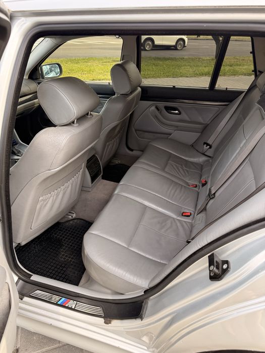BMW 5 Series 2002 3.0 автомат