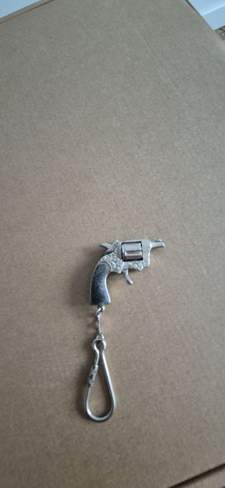 PRL breloczek pistolet