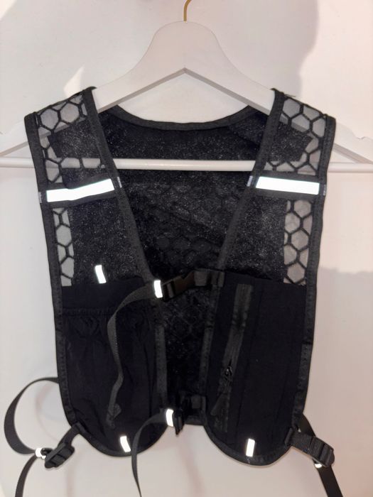 Colete de Corrida e Trail Preto Refletor com Bolsos