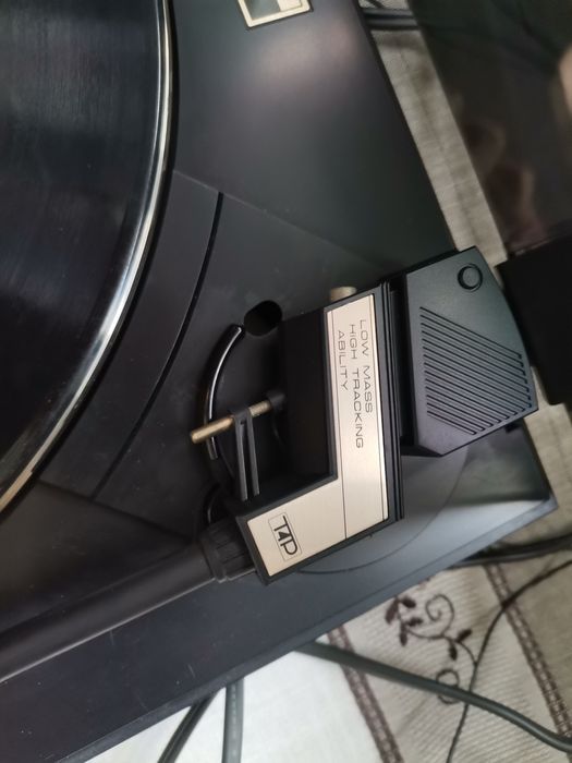 Програвач вінілу pioner