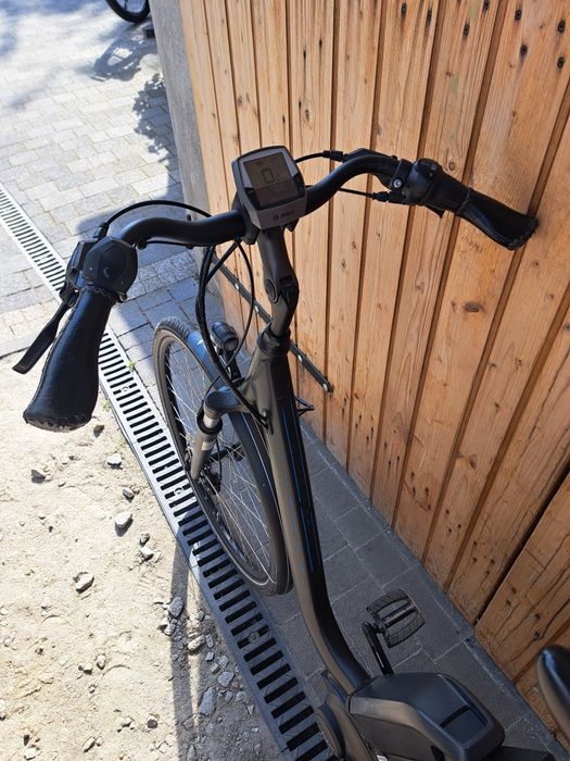 PASEK Rower Elektryczny VICTORIA E-TREKKING 7.7 Bosch Plus gates L 56