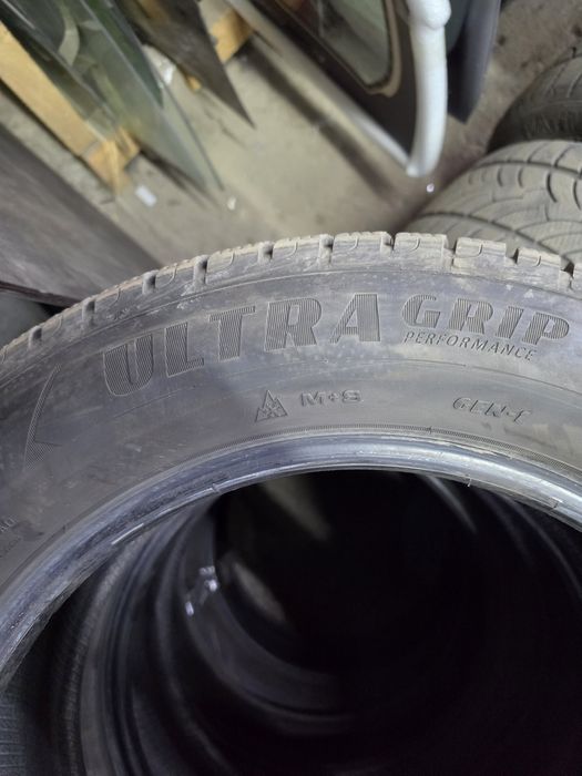 Зимова гума Good Year UltraGrip Performance