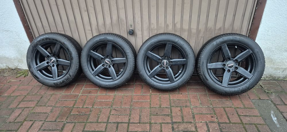 Alufelgi z oponami zimowymi Dezent BMW 5x120 205/55/R16