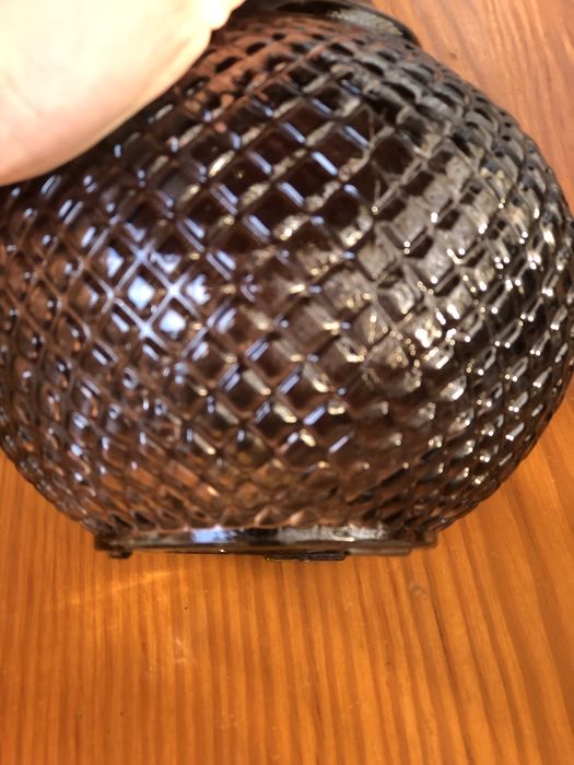 Ваза  ажурна чорна