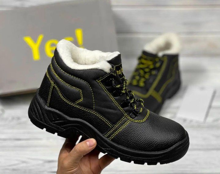 Спецвзуття зимове чоловіче 44 розмір