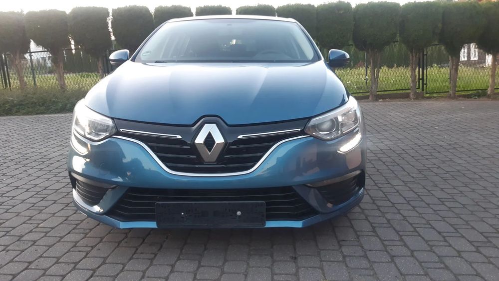 Renault Megane Renault Megane 1.2 TCe Energy Life niski pezebieg